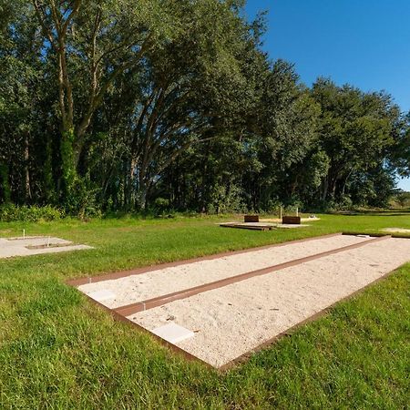 Central Park Rv Resort Хейнс Сити Екстериор снимка